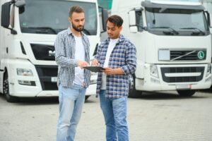 Kierowca ciężarówki dostarczył ładunek do klienta